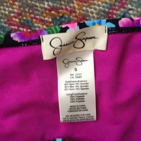 Floral Bikini - Picture 9 of 13